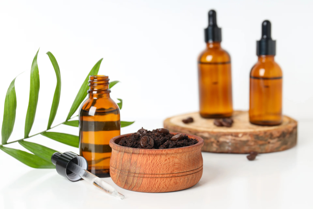 alt="Nachhaltige Verpackung von Mellow Noir Skincare Rossmann"
