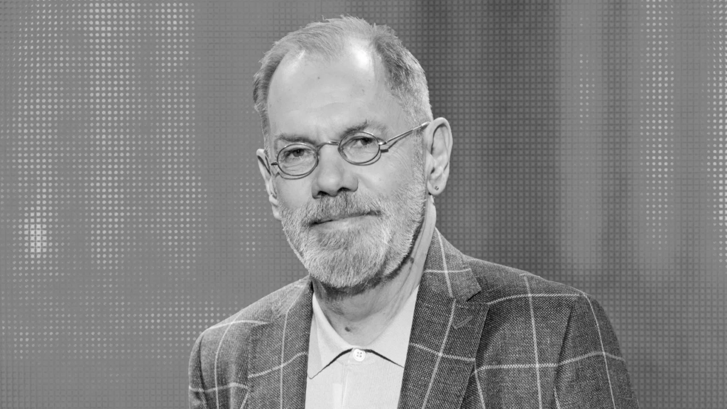 alt="Porträt von Klaus Otto Nagorsnik, Quizexperte"