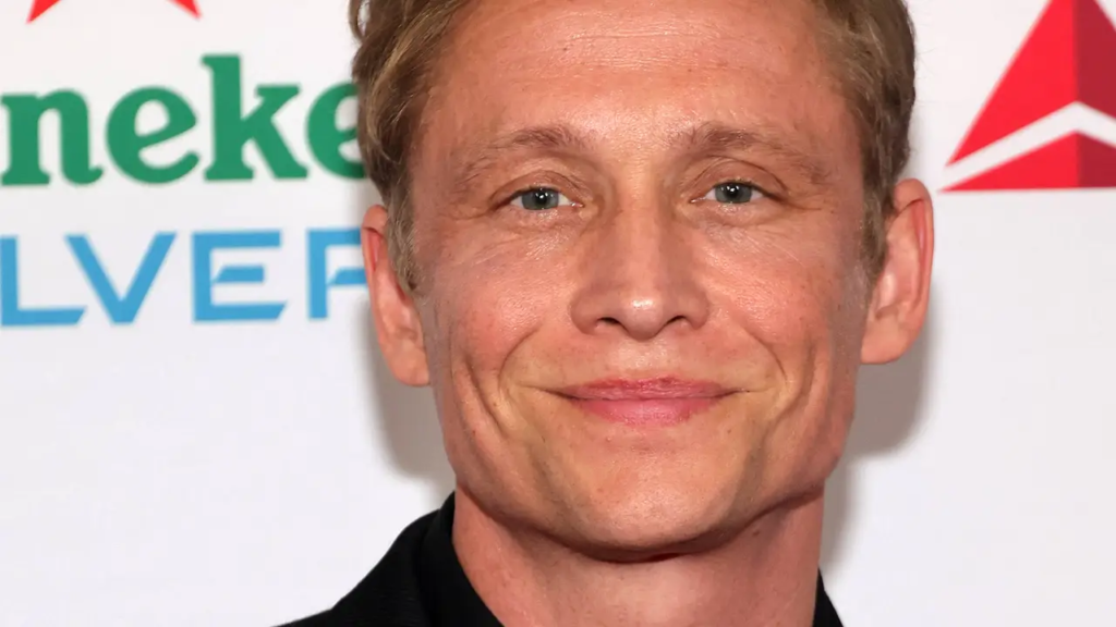 alt="Matthias Schweighöfer mit Freundin Ruby O. Fee"