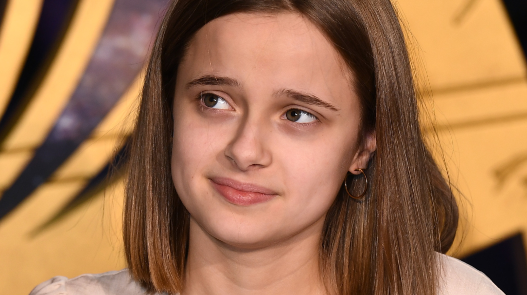 Vivienne Jolie-Pitt als Kind mit Angelina Jolie
