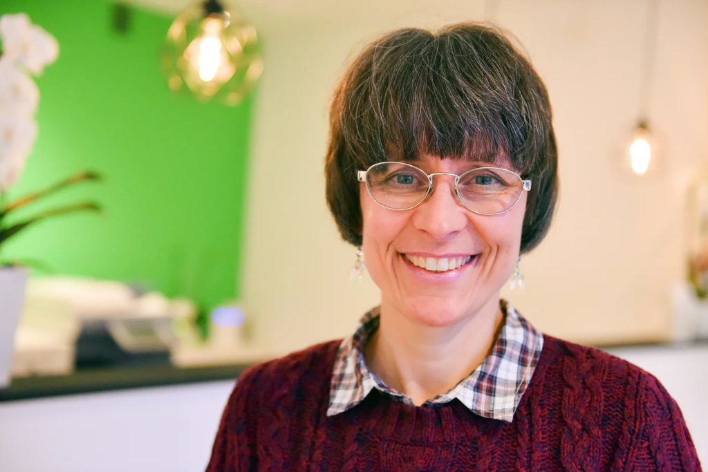 alt="Kristin Jauch Portrait – Karriere und Persönlichkeit"