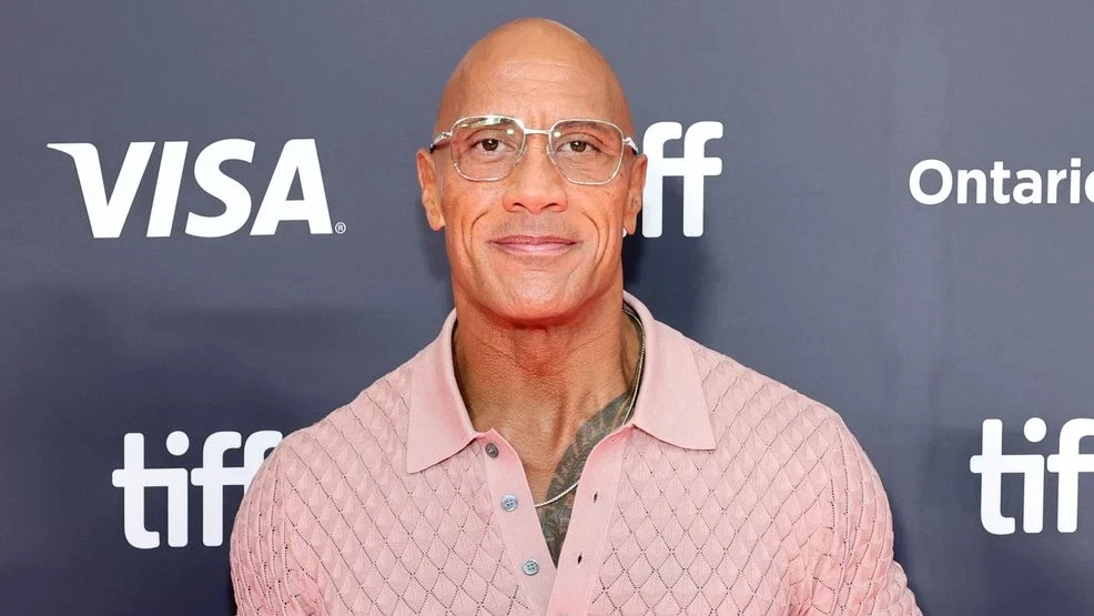 Dwayne Johnson Vermögen Fitnessleben und Weg zum Erfolg